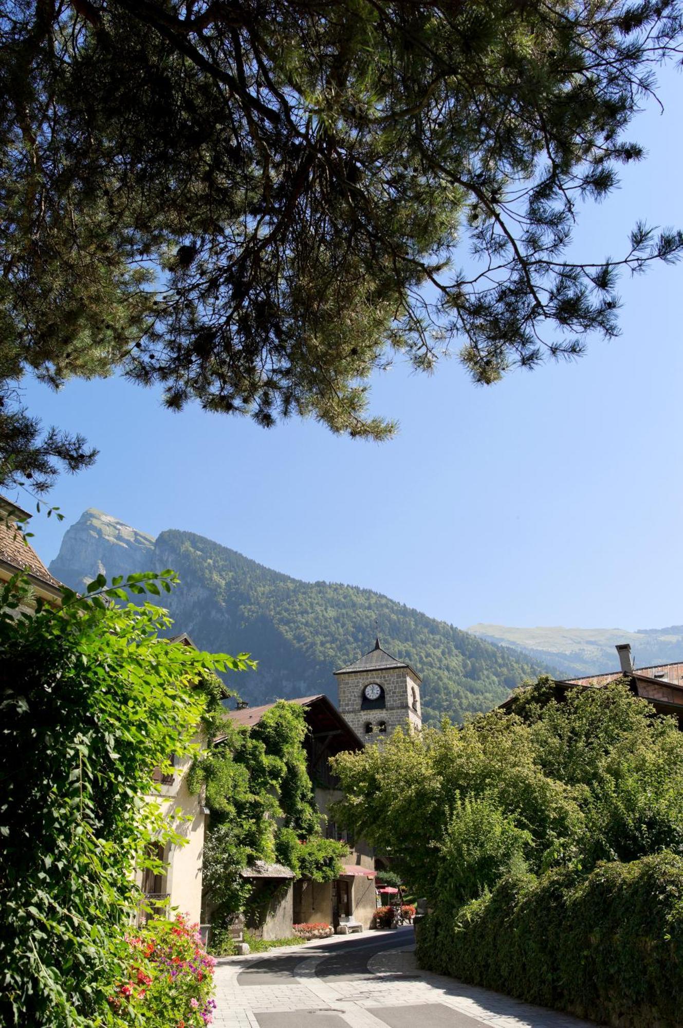 Hotel Alexane Samoëns Екстериор снимка